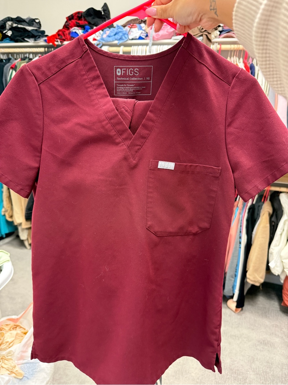 FIGS Womens Scrub Set in Burgundy